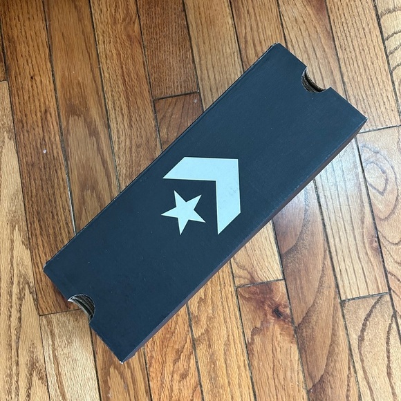 Converse Chuck Taylor All Star Pink Ox, BNIB, size 7.5 - Picture 8 of 10